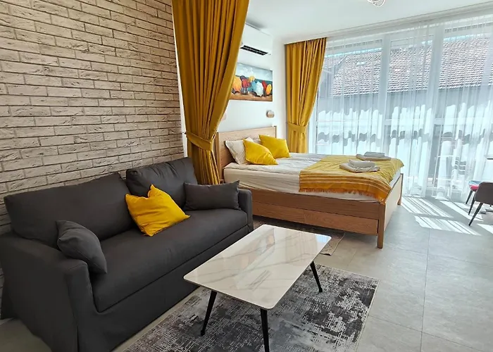 Vivid Sea And Luxury 2 2 *