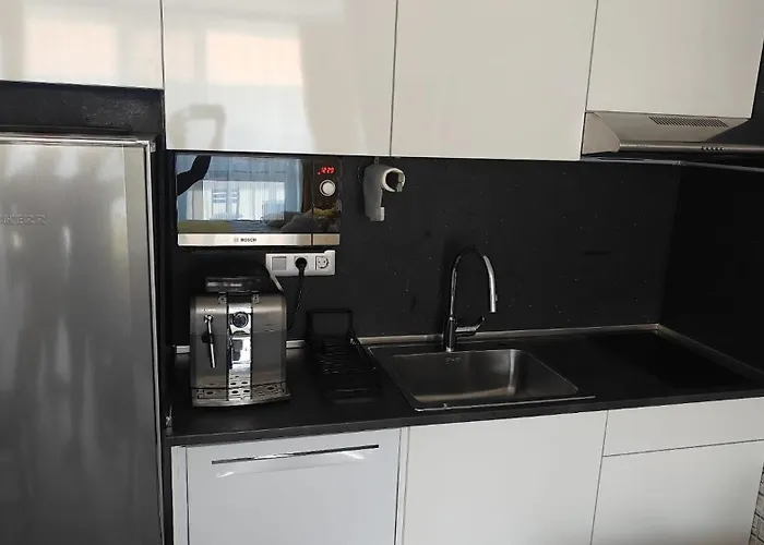 Vivid Sea And Luxury 2 2 *