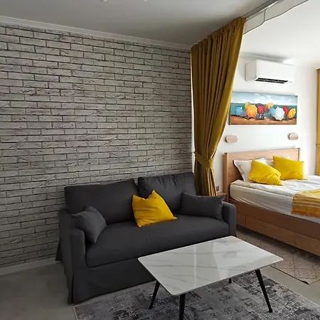 Vivid Sea And Luxury 2 2 Бургас