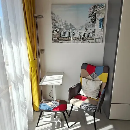 Vivid Sea And Luxury 2 2 Апартамент *