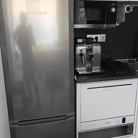 Vivid Sea And Luxury 2 2 Апартамент *