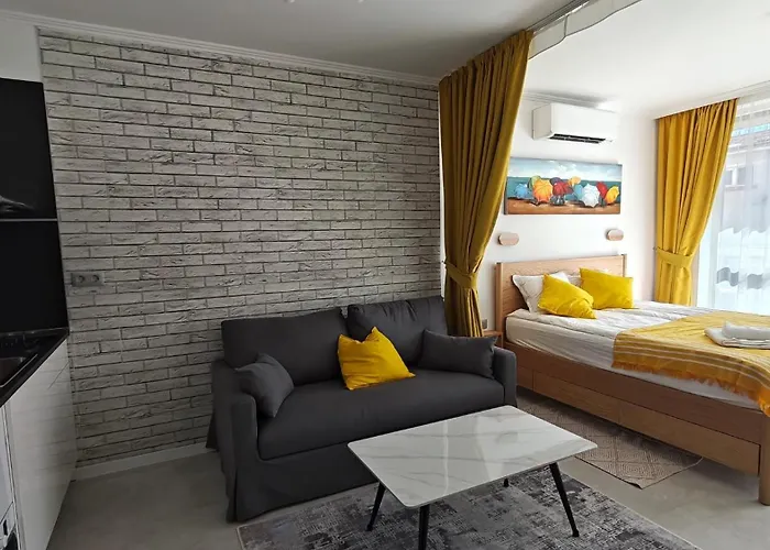 Vivid Sea And Luxury 2 2 Бургас