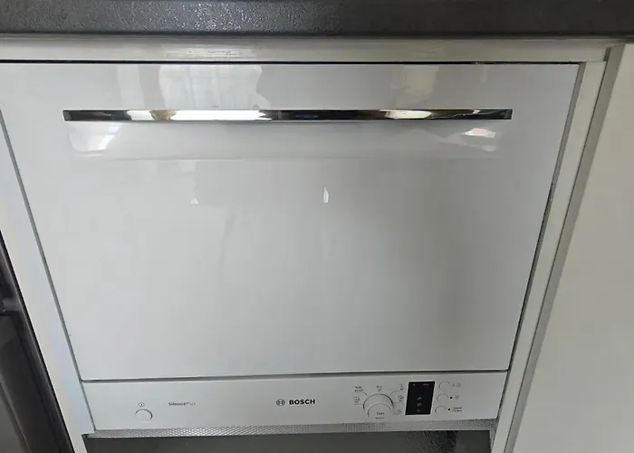 Апартамент Vivid Sea And Luxury 2 2 *